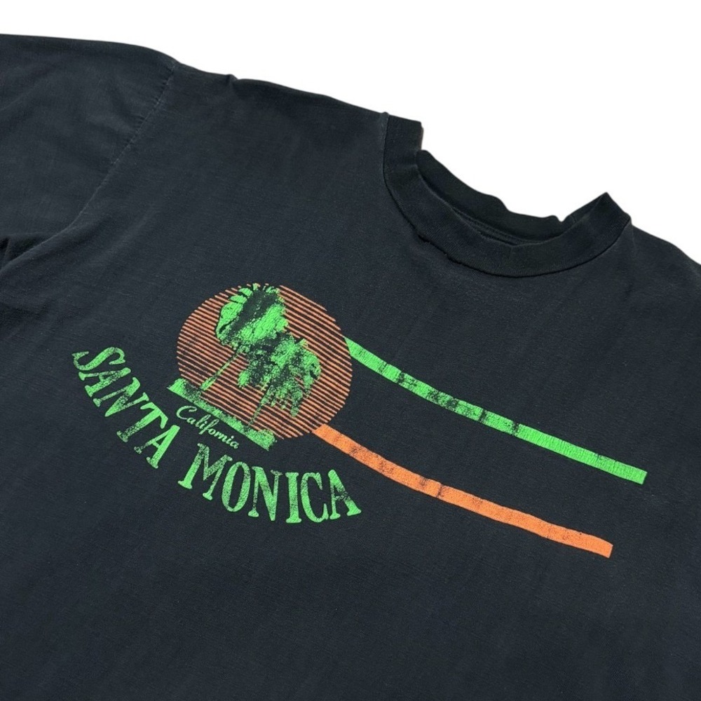 Vintage 80s Santa Monica California Ocean Beach Surf Distressed Graphic T-shirt - Picture 3 of 8